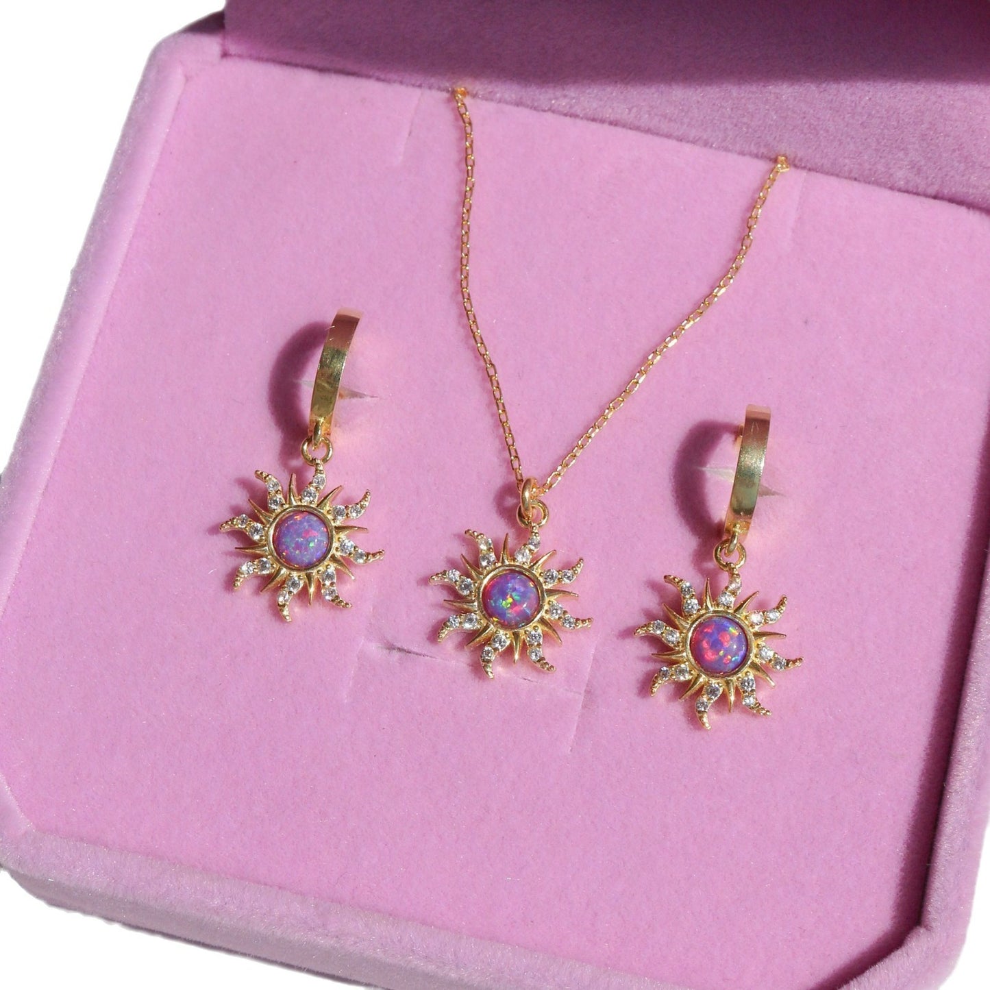 18K Gold Opal Halskette Retro Dopamin Barbie Halskette 5-teiliges Set, Opal Anhänger Micropaved Zirkon Anhänger