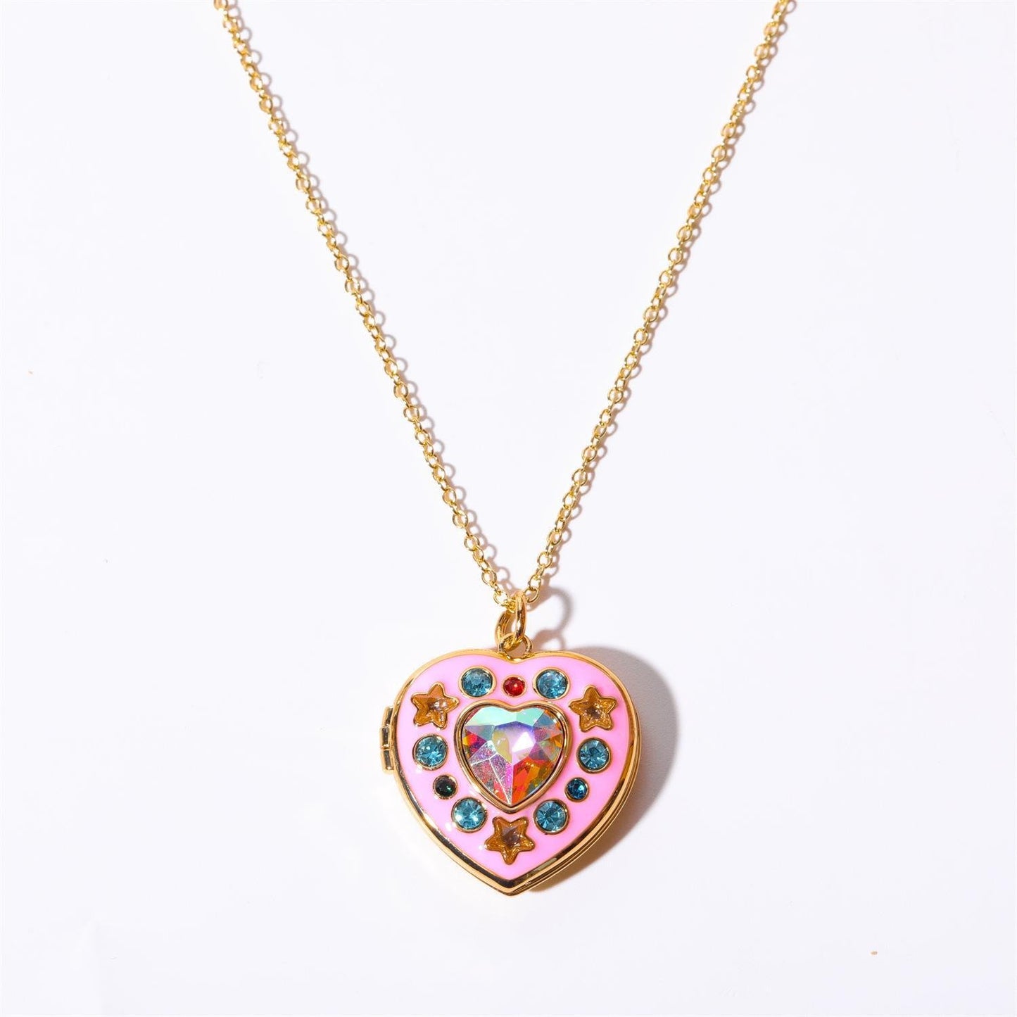 Heart-shaped diamond album necklace